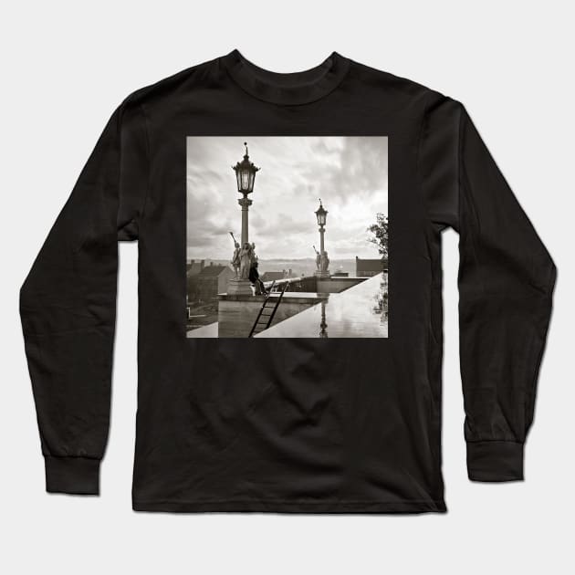 State Capitol at Nashville, 1864. Vintage Photo Long Sleeve T-Shirt by historyphoto